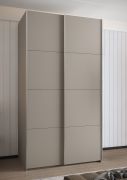 Armadio ad ante scorrevoli "Tampa", color cashmere, 2 ante scorrevoli, 6 scomparti, 2 barre appendiabiti, Sistema "Soft-Close", bordi in ABS, 245,5 x 130 x 64 cm