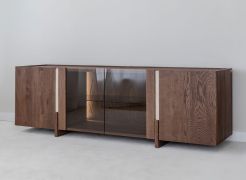 Mobile TV "Loir" 03, rovere massello, oliato, color tabacco, piano in travertino, illuminazione a LED, pannello posteriore: HDF, 180 x 46 x 56 cm