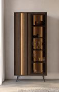 Vetrinetta "Hassine" 01, color rovere Dunin, gambe: metallo, 10 scomparti, illuminazione a LED, funzione "push-to-open", Sistema "Soft-Close", 94 x 40 x 196 cm