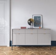 Cassettiera Worthing 52 a tre ante | Grigio, nero e oro | 83 x 154 x 39 cm | Design moderno