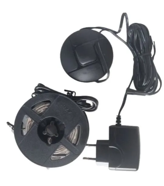 Illuminazione a LED per guardaroba Chebba 01
