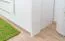 Armadio 7 ante battenti con cornice Siumu 38 | Bianco lucido | 226 x 322 x 60 cm | Design moderno
