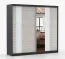 Armadio scorrevole Gorski 62 | Bianco opaco/Nero | Specchio integrato | 218 x 233 x 61 cm | Maniglie metallo