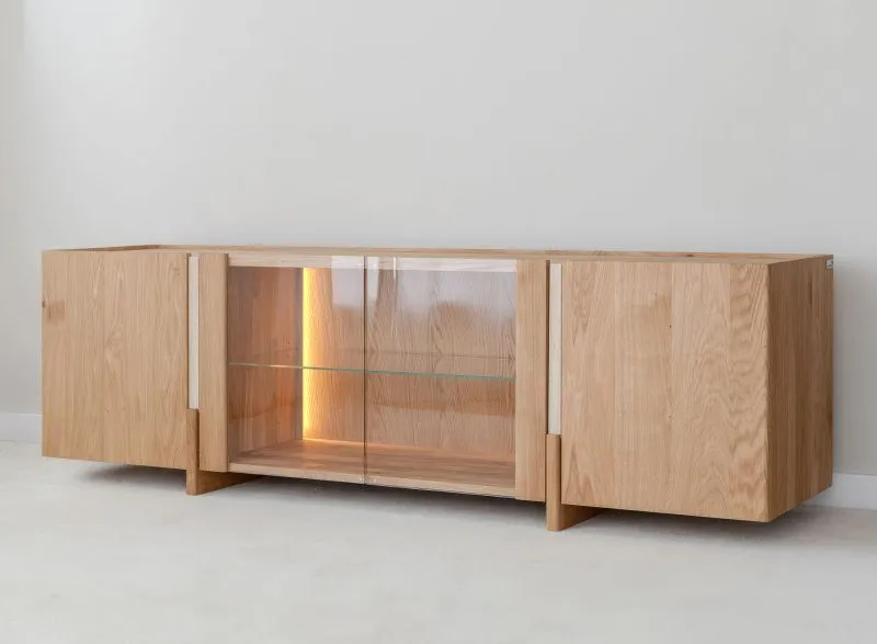 Mobile TV "Loir" 03, rovere massello, oliato, finitura sbiancata, piano in travertino, pannello posteriore: HDF, illuminazione a LED, 180 x 46 x 56 cm
