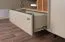 Comodò Authie 06, verde menta / rovere scuro, 90 x 155 x 40 cm, con 1 cassetto e 7 scomparti, bordi in ABS, lavorazione di alta qualità, robusto e di ottima fattura