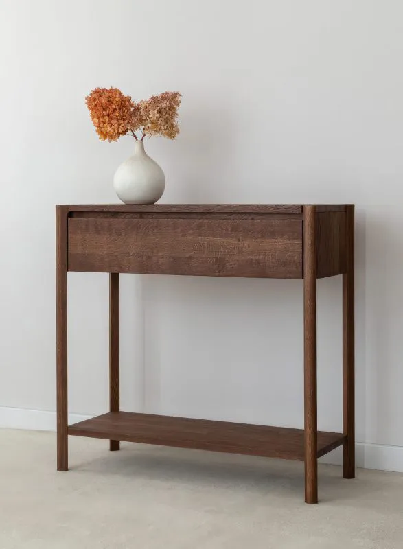 Tavolo consolle | credenza | colore: Tabacco | legno massiccio | sistema soft close | 1 cassetto | rovere oliato | 1 ripiano | 83 x 33 x 80 cm | Seille 02 | maniglia fresata