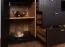 Credenza Barbe 17 nero opaco | Maniglie oro | 2 ante, 3 cassetti, 4 scomparti | Bordi ABS | 83,5 x 137 x 40 cm