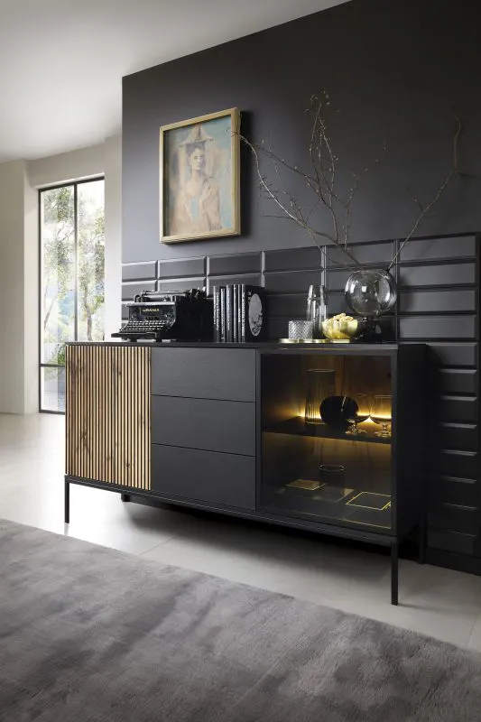 Credenza moderna con anta in vetro | Nero/Rovere | 83 x 154 x 39 cm | Chelmsford 04