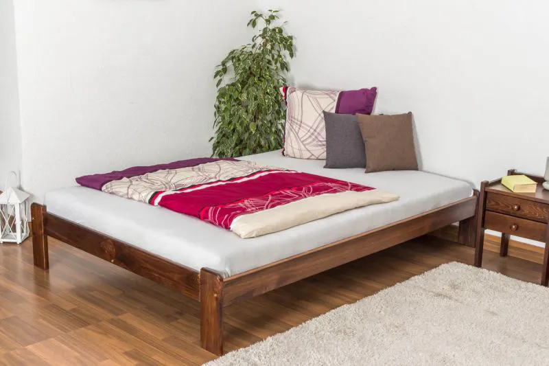 Letto alla francese "A10", pino massiccio, color noce, incl. rete a doghe - 140 x 200 cm