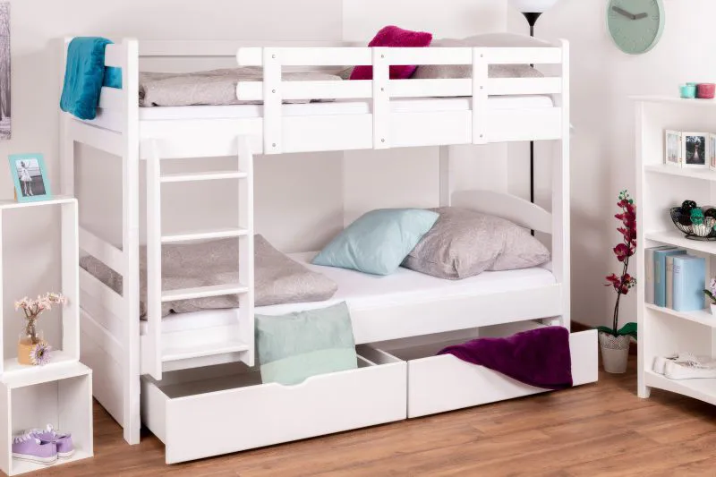 Letto a castello "Easy Premium Line" K17/n in faggio massello laccato bianco, incl. 2 cassetti e 2 pannelli laterali - 90 x 200 cm, divisibile
